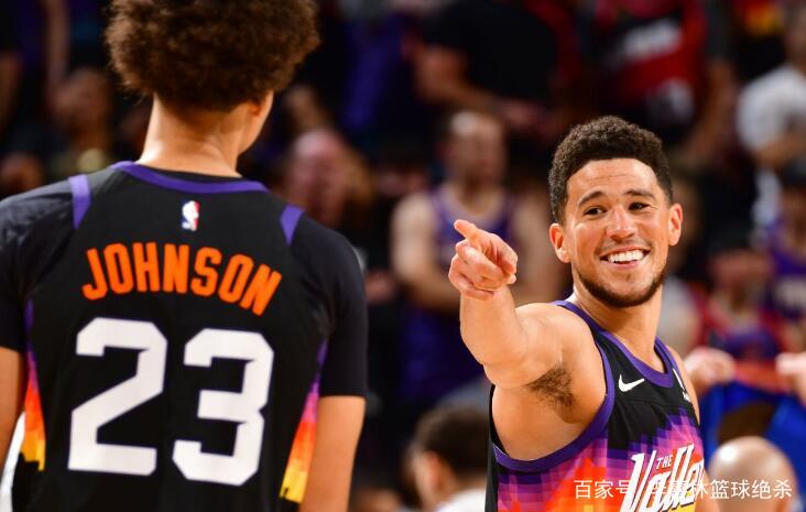 开云sport-终极之夜！赔率变化冠军悬念即将揭晓