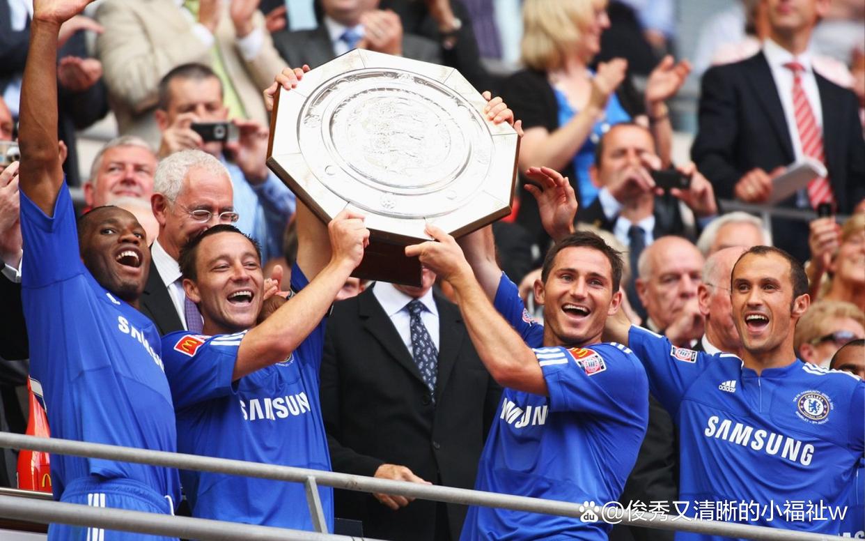 美洲杯决赛震撼开打,巅峰对决引爆全场 美洲杯决赛震撼开打,巅峰对决引爆全场