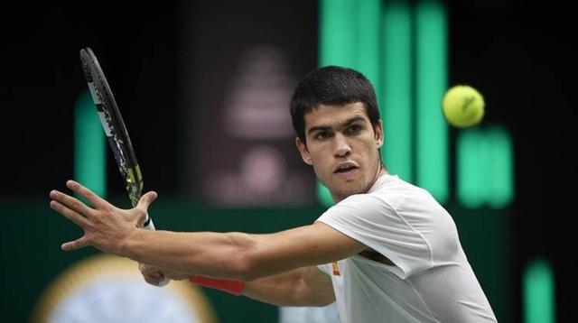 年终总决赛鏖战戴维斯杯,阿尔卡拉斯点燃赛场 年终总决赛鏖战戴维斯杯,阿尔卡拉斯点燃赛场