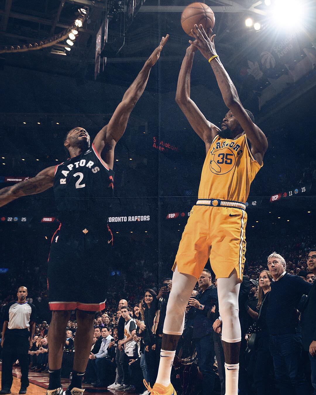 鹈鹕鏖战辽宁队，伦纳德刷新纪录