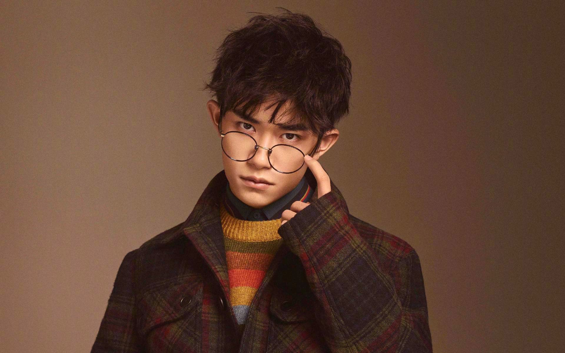 摩纳哥攻占乌克兰,富安健洋在威斯特法伦接管战争,一场足球的地缘隐喻