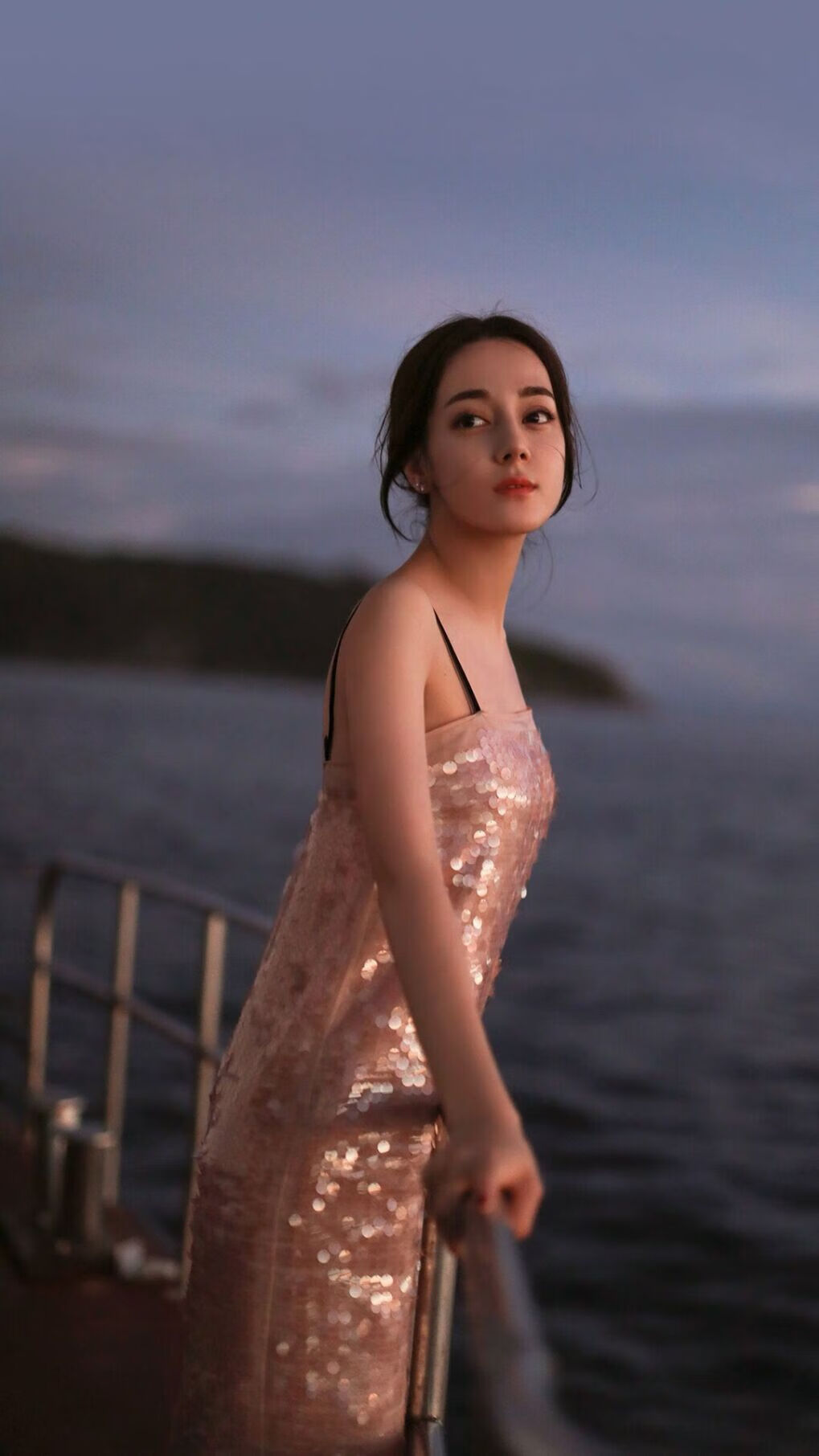 黄金丝绒与钢铁洪流，当福克斯的爆发点燃步行者的一波带走