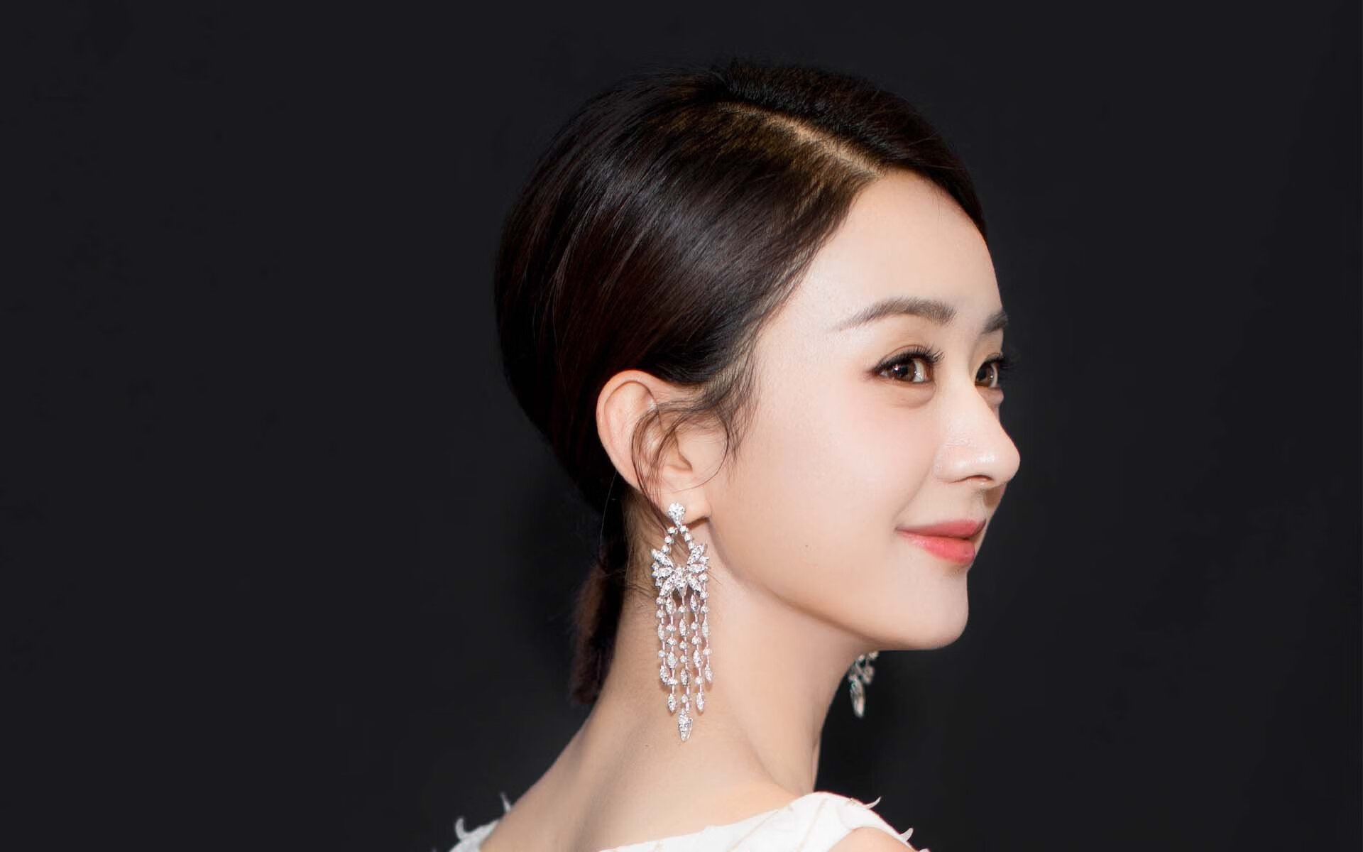 唯一性的博弈，拉文在终局时刻的接管与横刀立马，灰熊以撕裂与反刺穿赢下硬仗